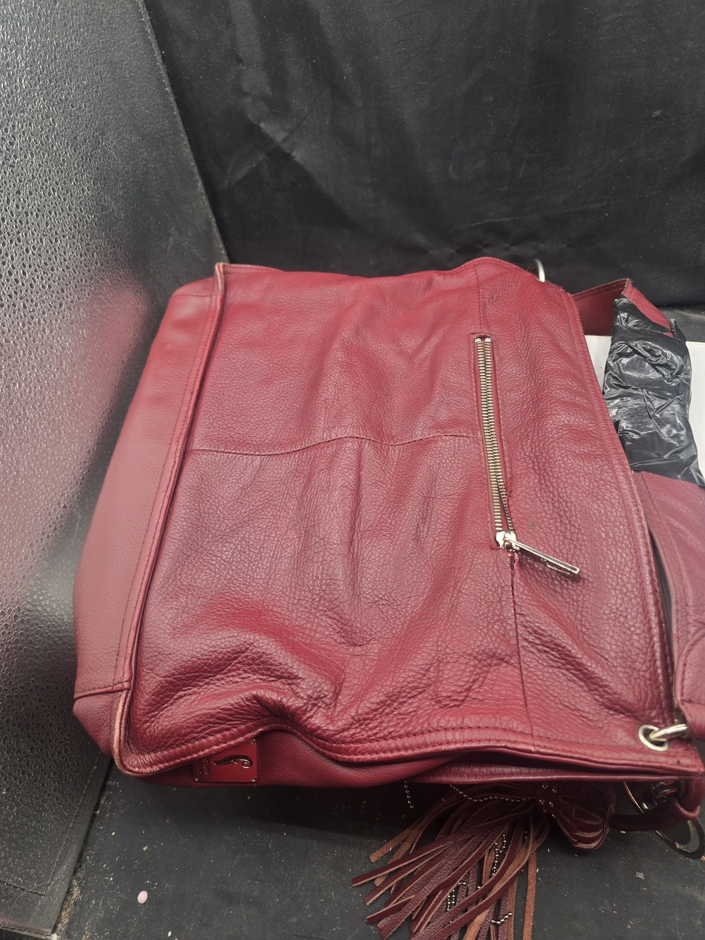 Red Leather Tassel Front-Zip Tote‎